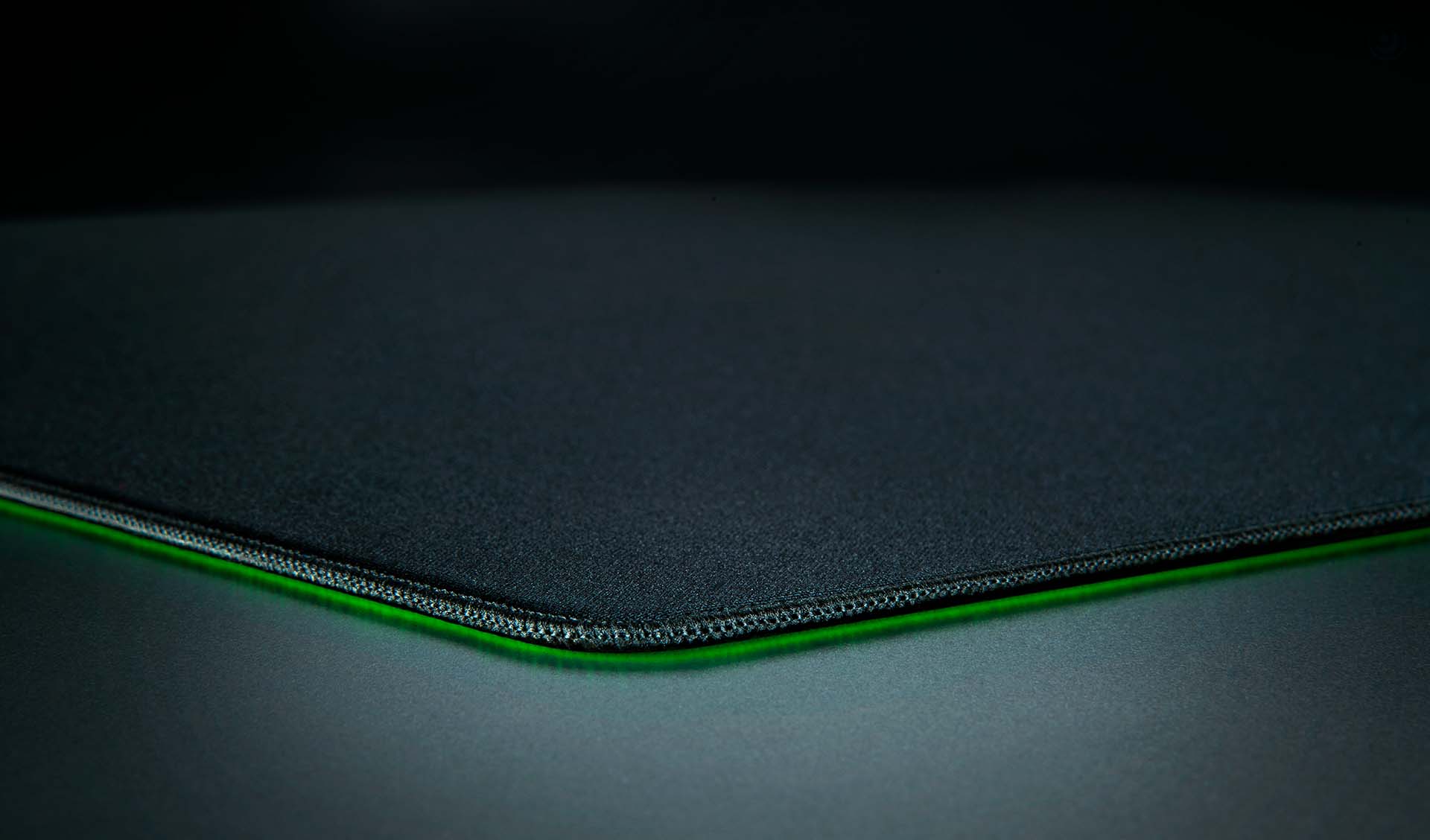 Razer Viper V4 Pro e Gigantus V2 Pro no Competitivo